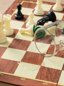 customized wooden chess set board game